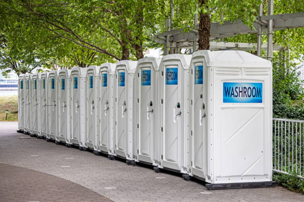 Best Sanitation services for porta potties  in Crescent City, FL